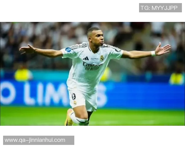 裁判专家分析姆巴佩进球争议手部触球应判无效